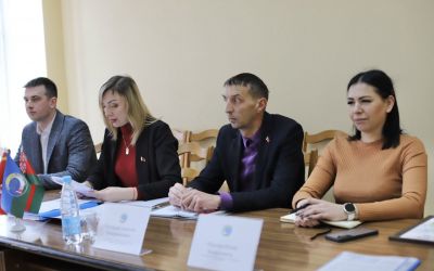 Заседание Лепельского комитета: обсуждение безопасности труда и предстоящей весенней посевной кампании