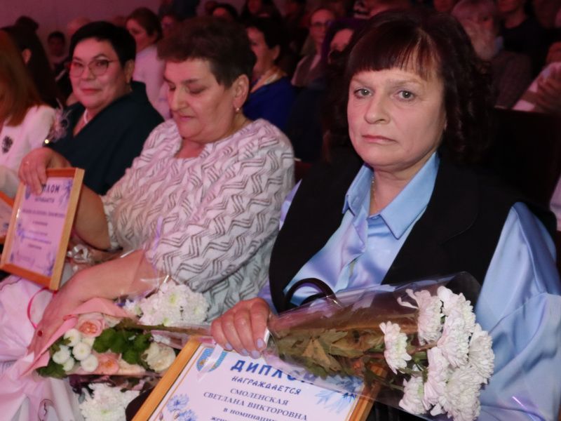 Среди лауреатов звания «Женщина года Дубровенщины» — оператор машинного доения ОАО «Герой»