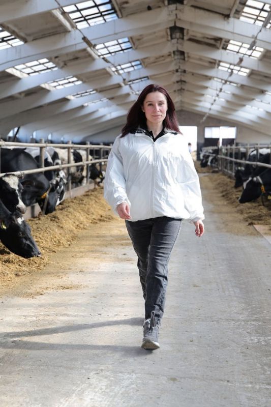 Молодые ветеринары в хозяйстве Сенненского района создают ноу-хау и умело выхаживают телят