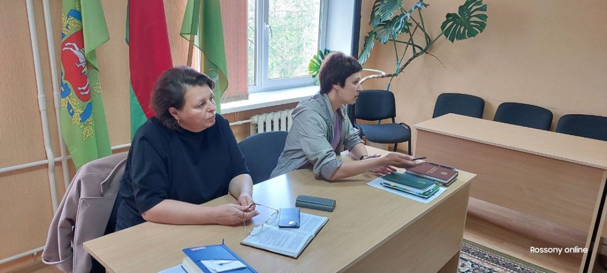 На защите прав работников: профсоюзный правовой прием в Россонском районе