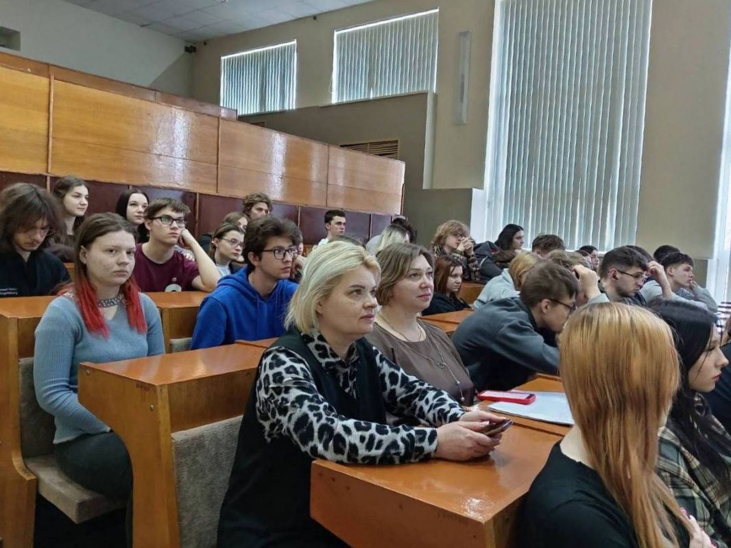 30 лет вместе: курс на укрепление единства